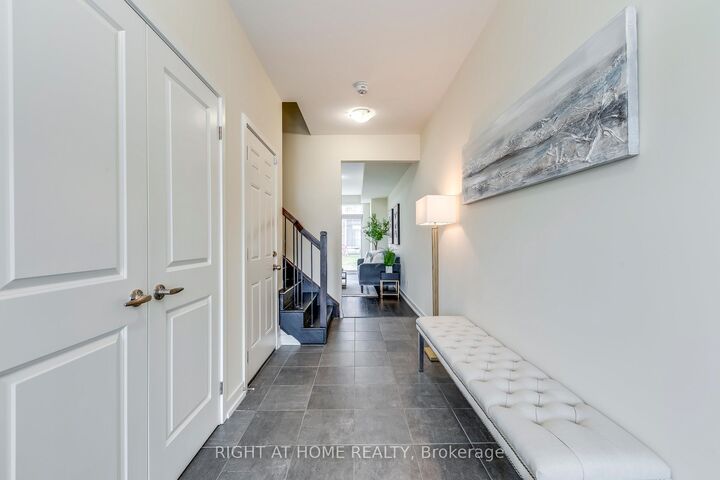 Property Photo:  272 Squire Crescent  ON L6H 0L8 