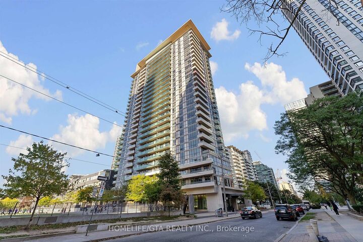 Property Photo: 70 Roehampton Avenue 1914 ON M4P 1R2