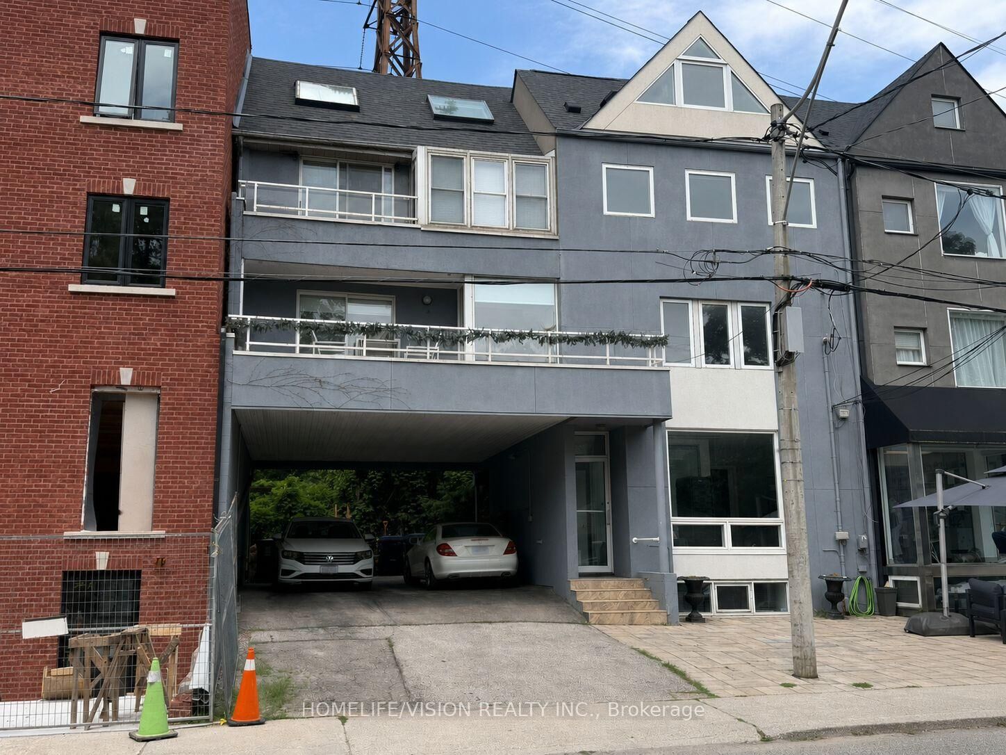 Property Photo:  400 Summerhill Avenue  ON M4W 2E4 