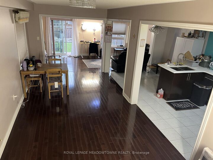 Property Photo:  1240 Costigan Road  ON L9T 0Y9 