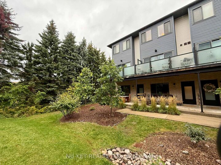 Property Photo:  369 Essa Road 81  ON L4N 9C8 