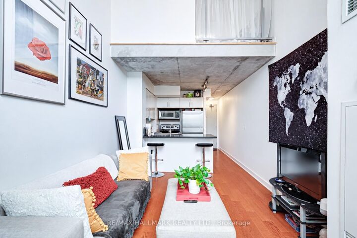 Property Photo:  255 Richmond Street E 214  ON M5A 1P2 