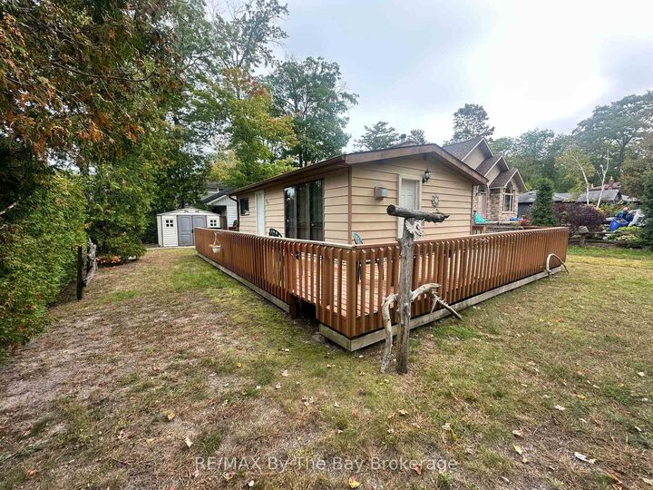Property Photo:  755 Shore Lane  ON L9Z 2C7 
