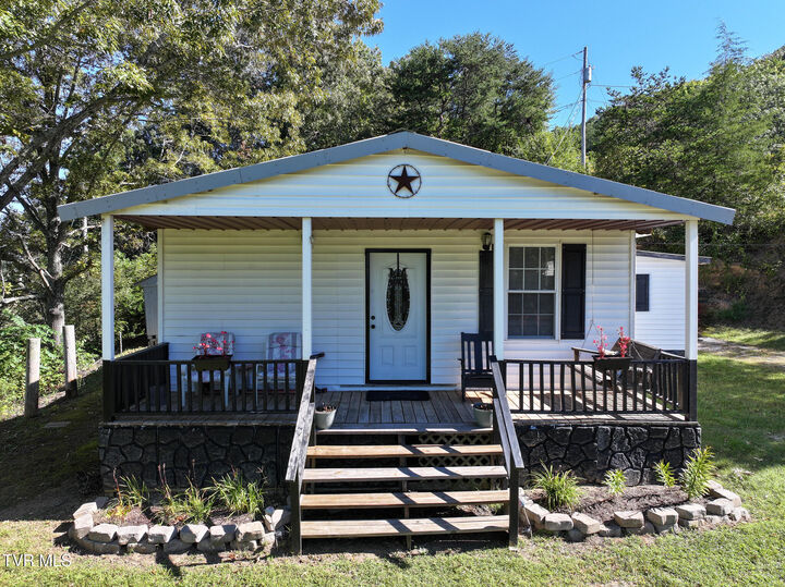Property Photo: 596 Duncan Lane TN 37641