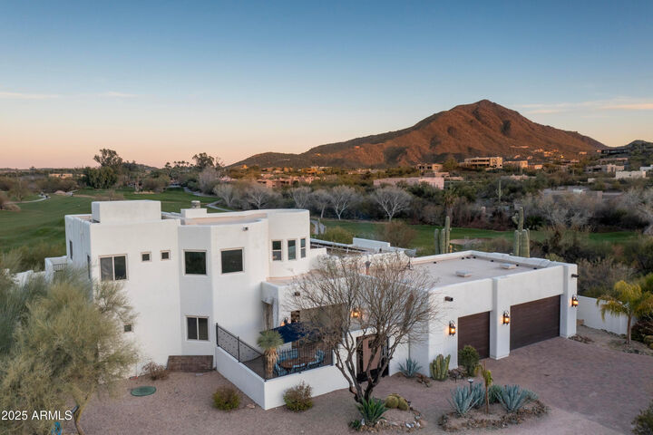 Property Photo: 5578 E Fairway Trail AZ 85331