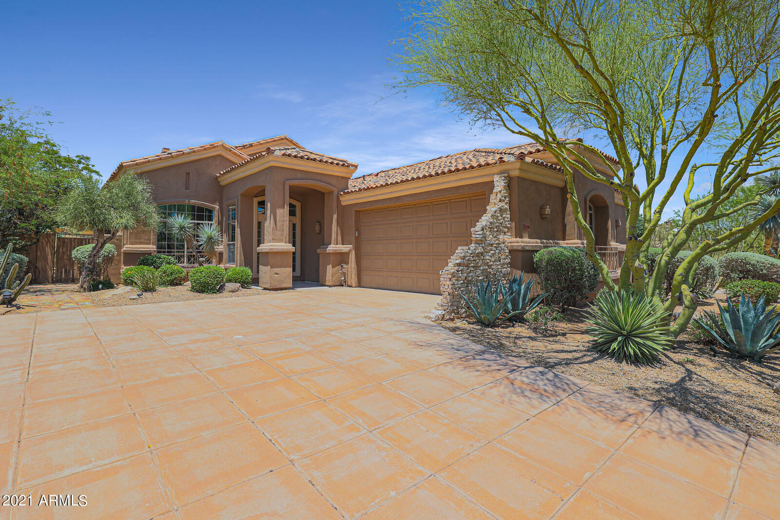 Property Photo:  11530 E Desert Willow Drive  AZ 85255 