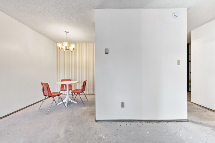 Property Photo:  1825 W 8th Avenue 205  BC V6J 1V9 