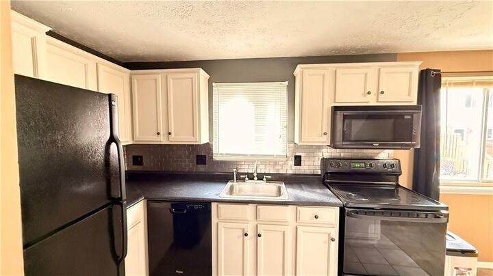 Property Photo: 275 Owens Road 136 NY 14420