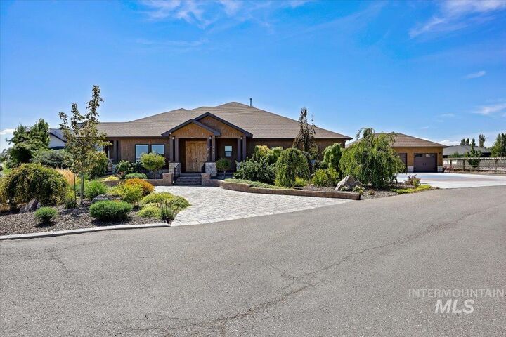Property Photo: 465 Canyon Rim Rd ID 83301