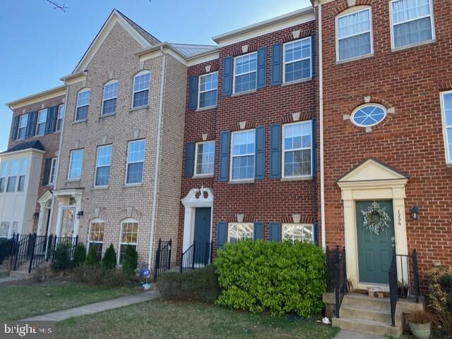 Property Photo: 1204 Wilcox Drive Avenue VA 22401