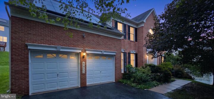Property Photo: 6933 Sandy Creek Court MD 21029