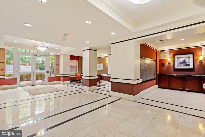 Property Photo: 400 Cameron Station Boulevard 324 VA 22304