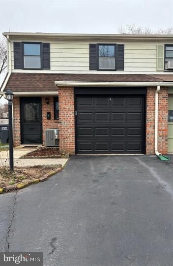 Property Photo: 6 Orchard Court PA 19468