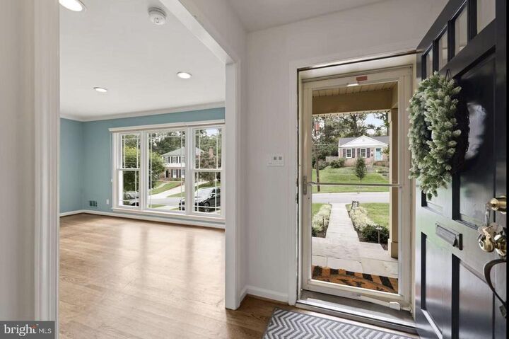 Property Photo:  8111 Whites Ford Way  MD 20854 