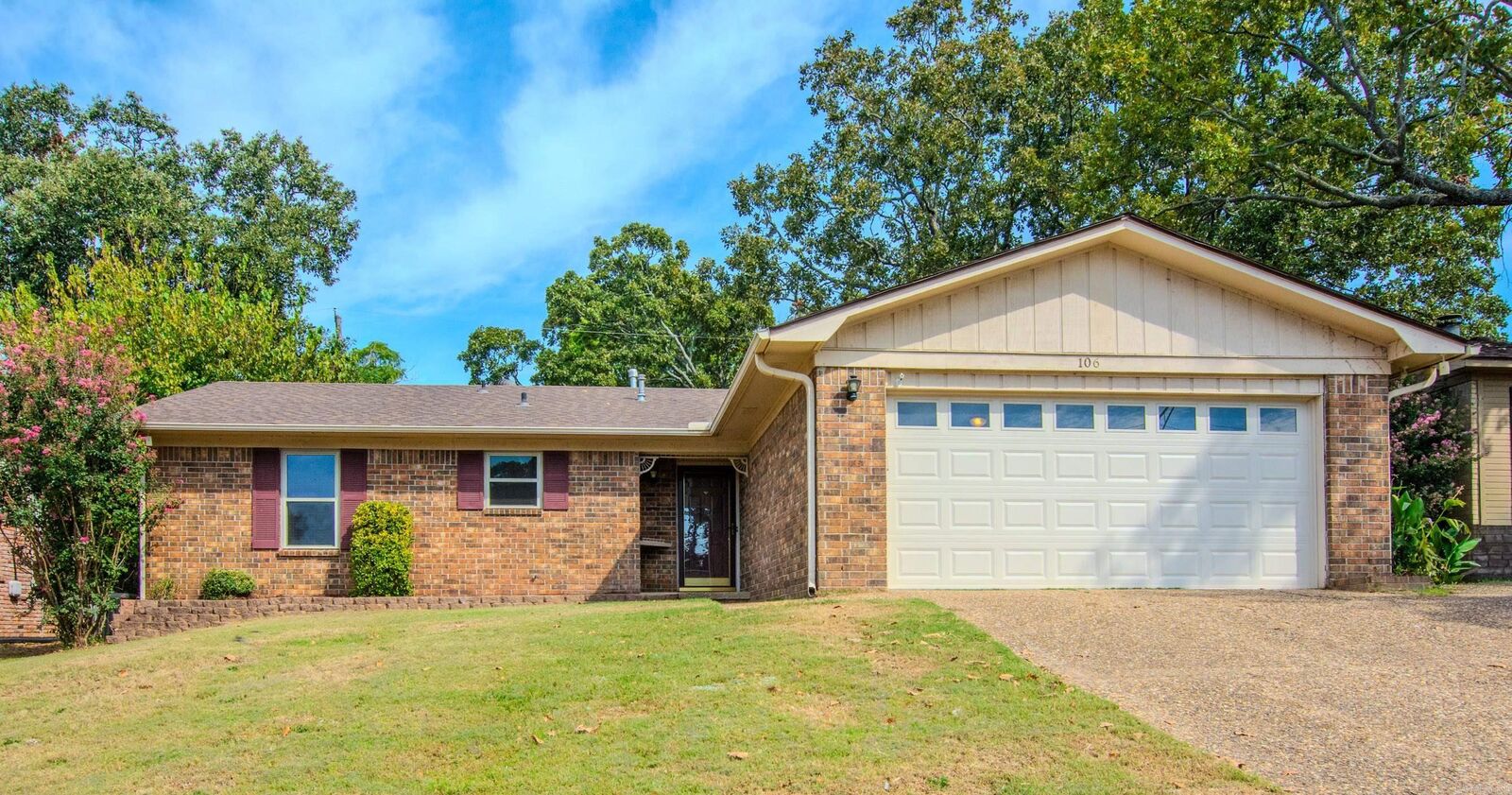 Property Photo: 106 Robin Glen Dr. AR 72120