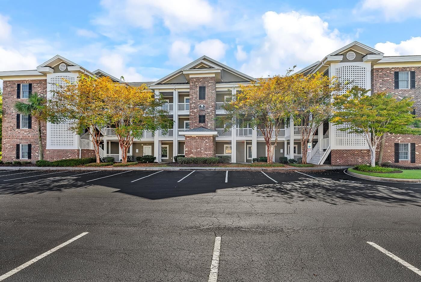 Property Photo:  4865 Magnolia Pointe 201  SC 29577 