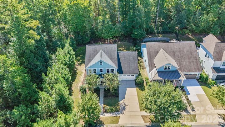 Property Photo:  736 Yellow Jessamine Drive  SC 29710 