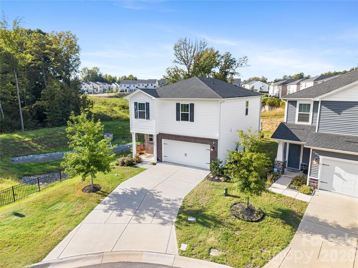 Property Photo:  1107 Harland Street  NC 28216 