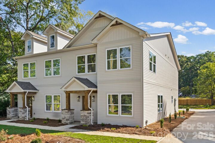 Property Photo:  634 N Modena Street  NC 28054 