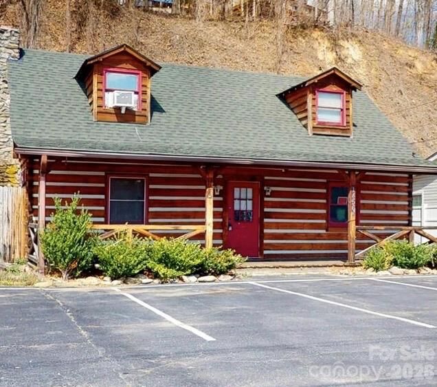 Property Photo: 1456 Dellwood Road NC 28786