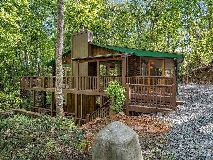 Property Photo:  368 Starling Road  NC 28746 