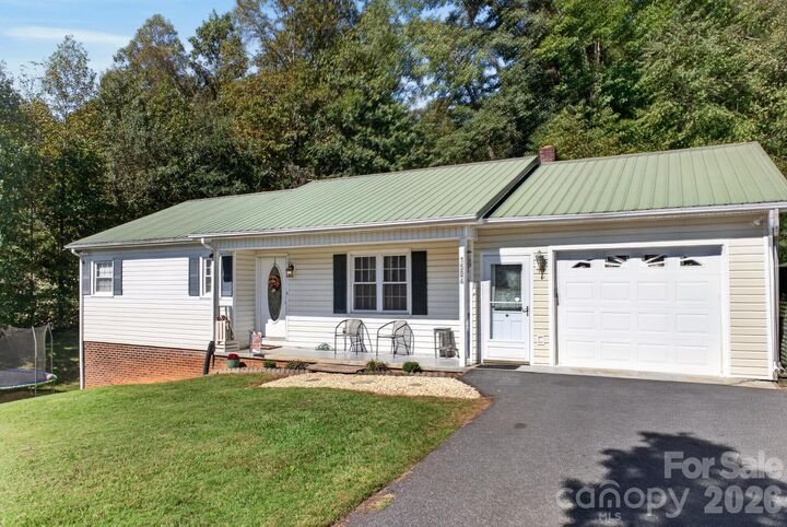 Property Photo:  1504 Hwy 268 Highway  NC 28645 