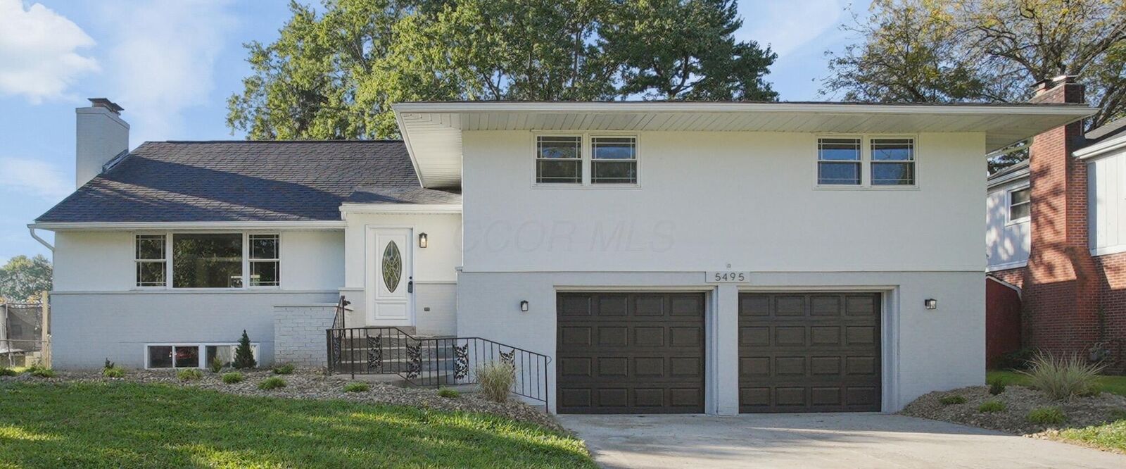 Property Photo: 5495 Bradbury Lane OH 43232