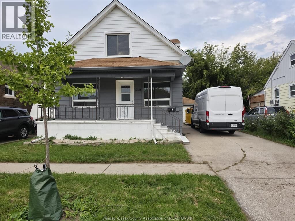 Property Photo:  1674 Hickory Road Main  ON N8Y 3T3 