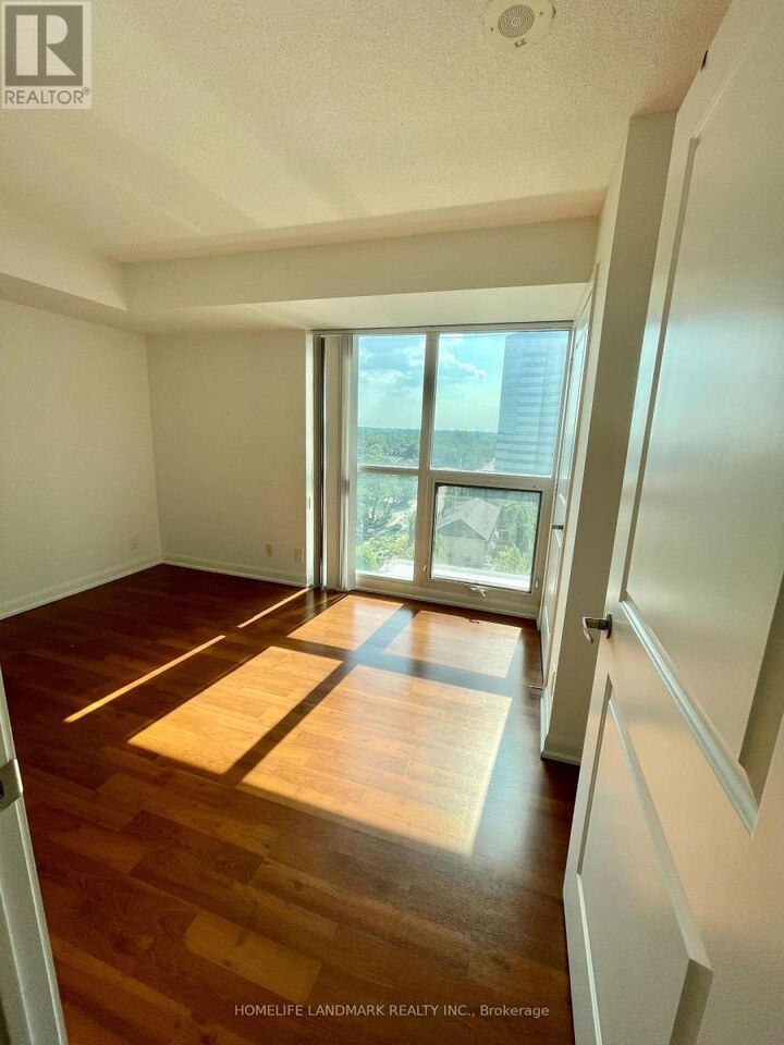 Property Photo:  17 Anndale Drive 1117  ON M2N 2W7 