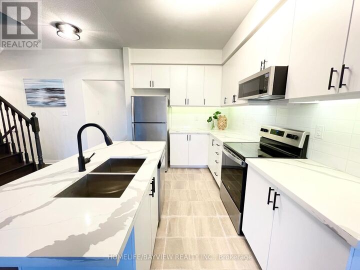 Property Photo:  128 Village Gate Drive  ON L9Z 0J7 
