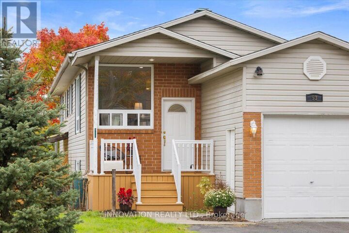 Property Photo:  93 Park Avenue  ON K7C 2H4 