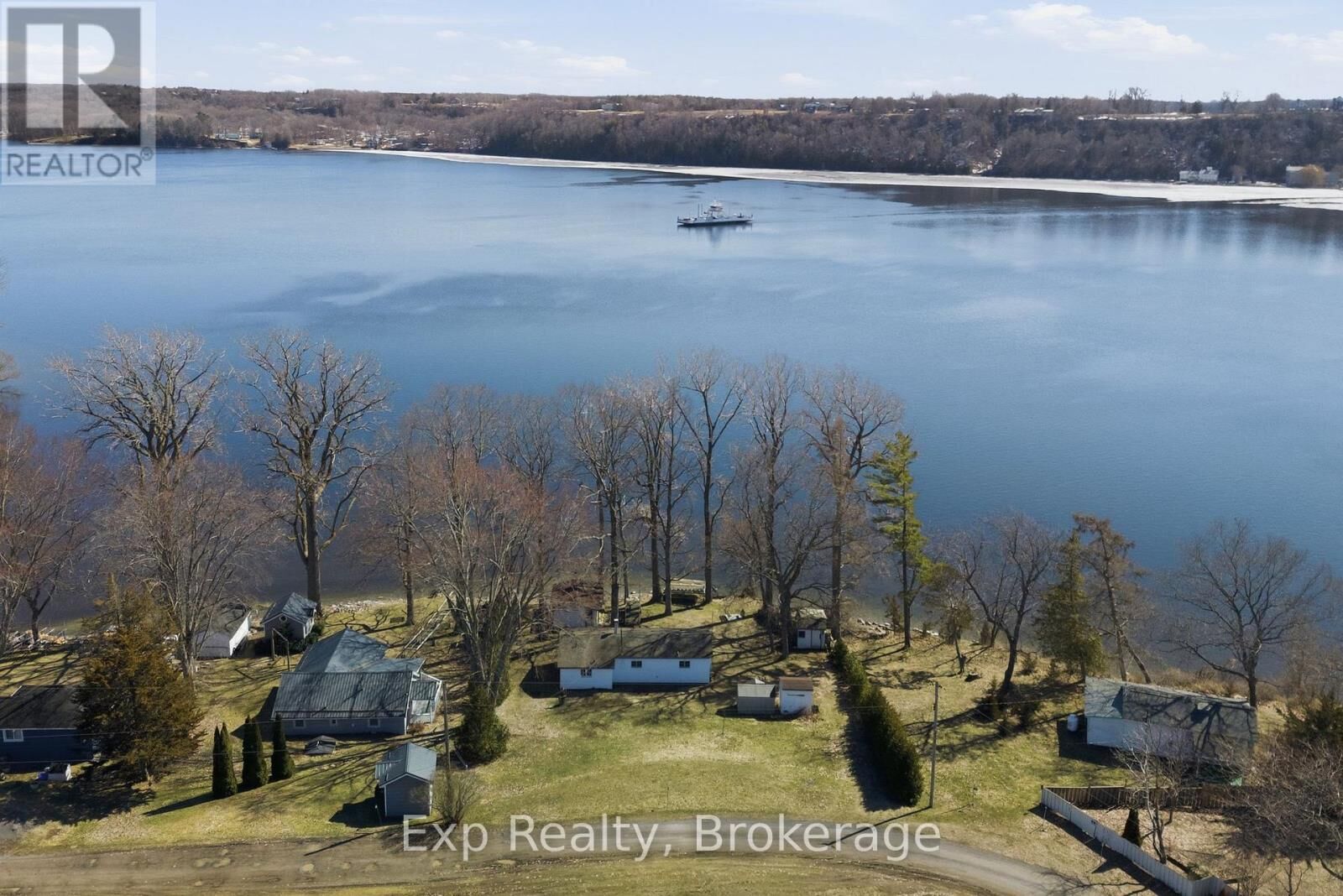 Property Photo: 32 Quinte View Road ON K0H 1G0