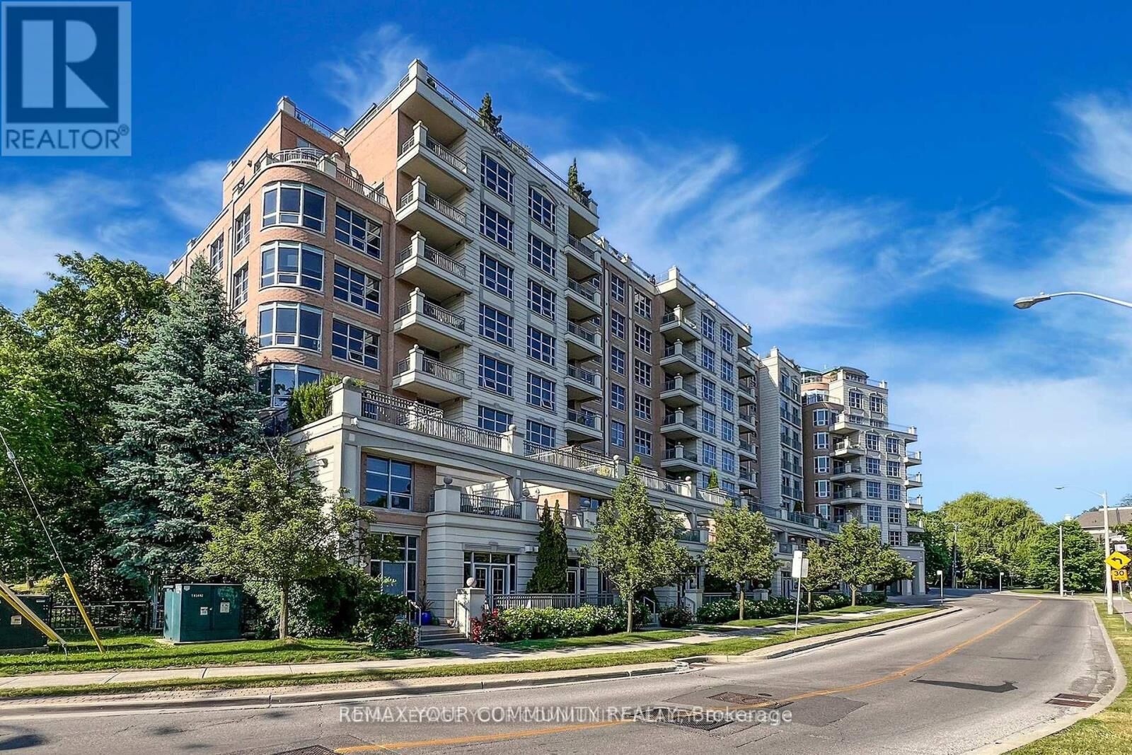 Property Photo:  10 Old York Mills Road 410  ON M2P 2G9 