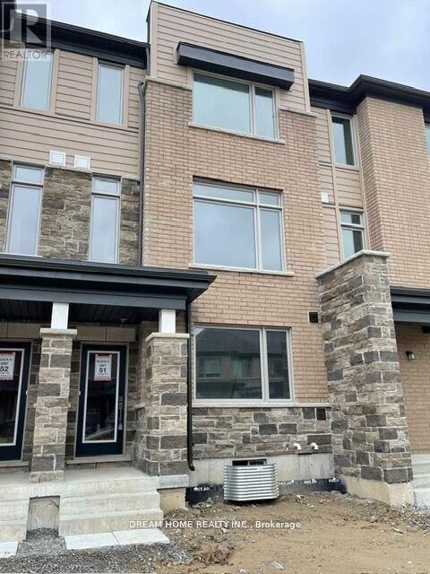 Property Photo:  142 Lageer Drive  ON L4A 5G2 