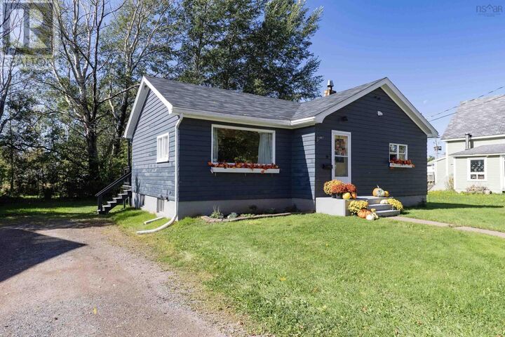 Property Photo:  79 Hickman Street  NS B4H 2M7 