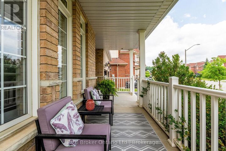 Property Photo:  50 The Queensway  ON L4M 7J3 