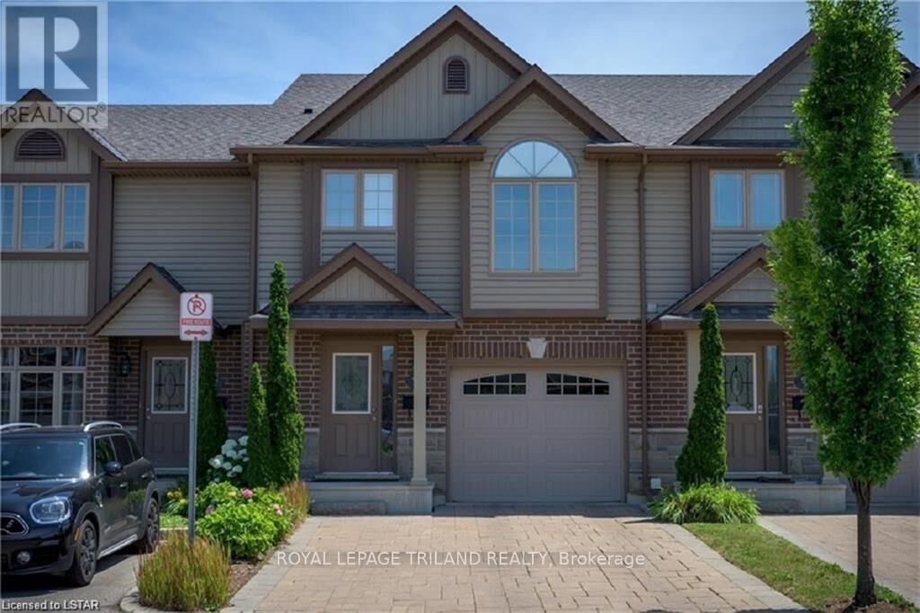 Property Photo: 2635 Bateman Trail 4 ON N6L 0B1