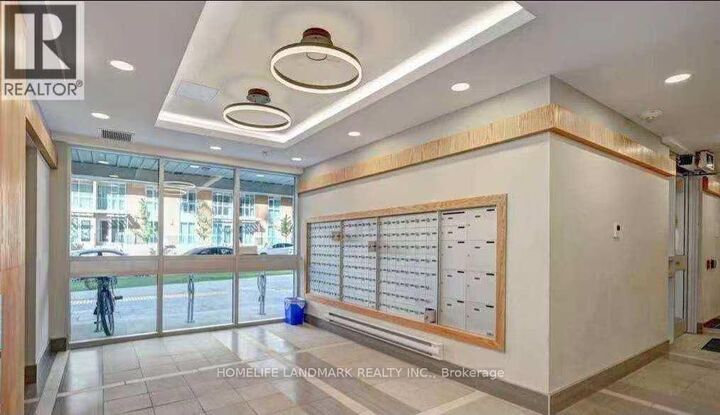 Property Photo:  258B Sunview Street 293  ON N2L 3V9 