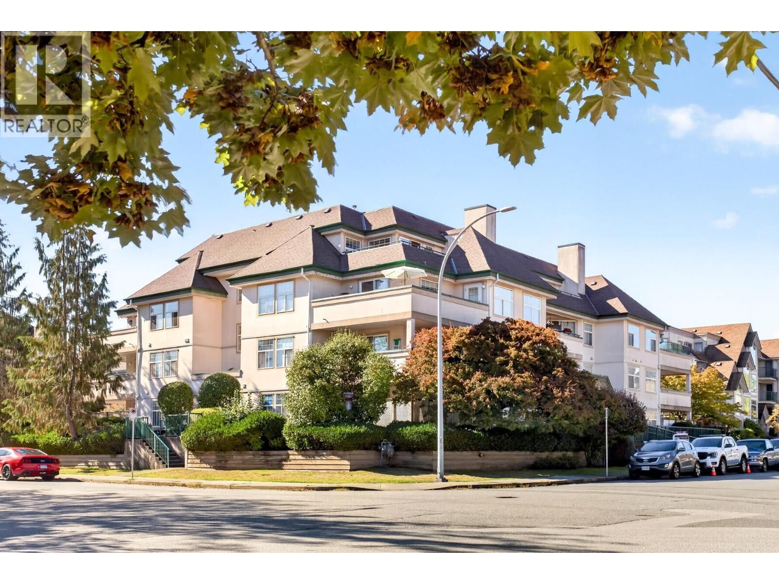 Property Photo: 1618 Grant Avenue 202 BC V3B 1P3