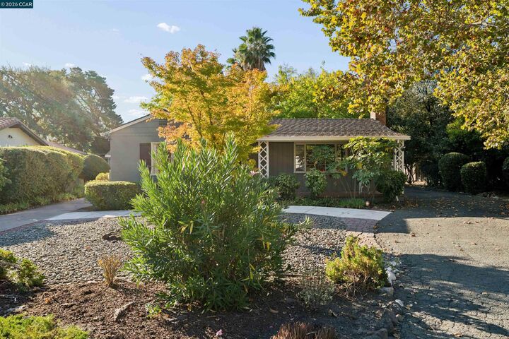 Property Photo:  51 Bradley Ave  CA 94596 