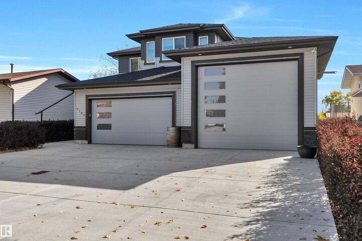 Property Photo: 5109 57 Avenue AB T9E 5S4