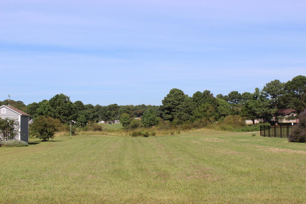 Property Photo: 343 Meridian Dr VA 23356