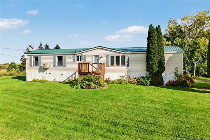 Property Photo:  1711 Route 105  NB E3A 8J4 