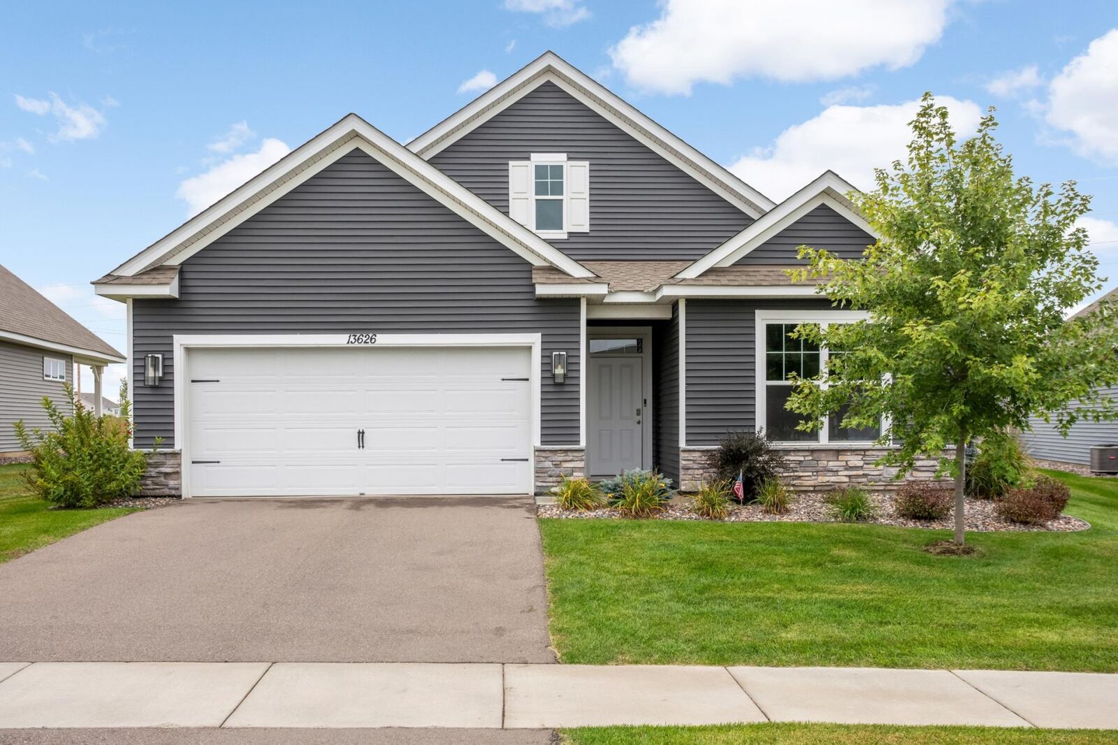 Property Photo:  13626 Applewood Trail  MN 55068 