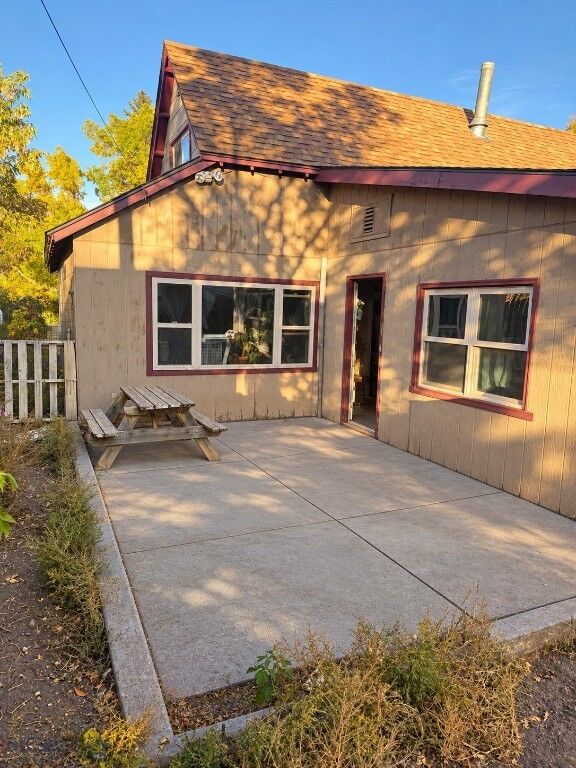 Property Photo: 206 S G Street MT 59047