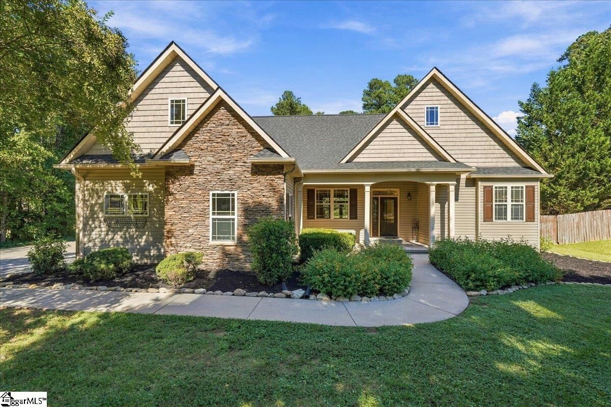 Property Photo: 101 C And S Drive SC 29651