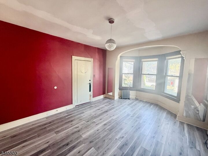 Property Photo:  478 Walnut St  NJ 07201 