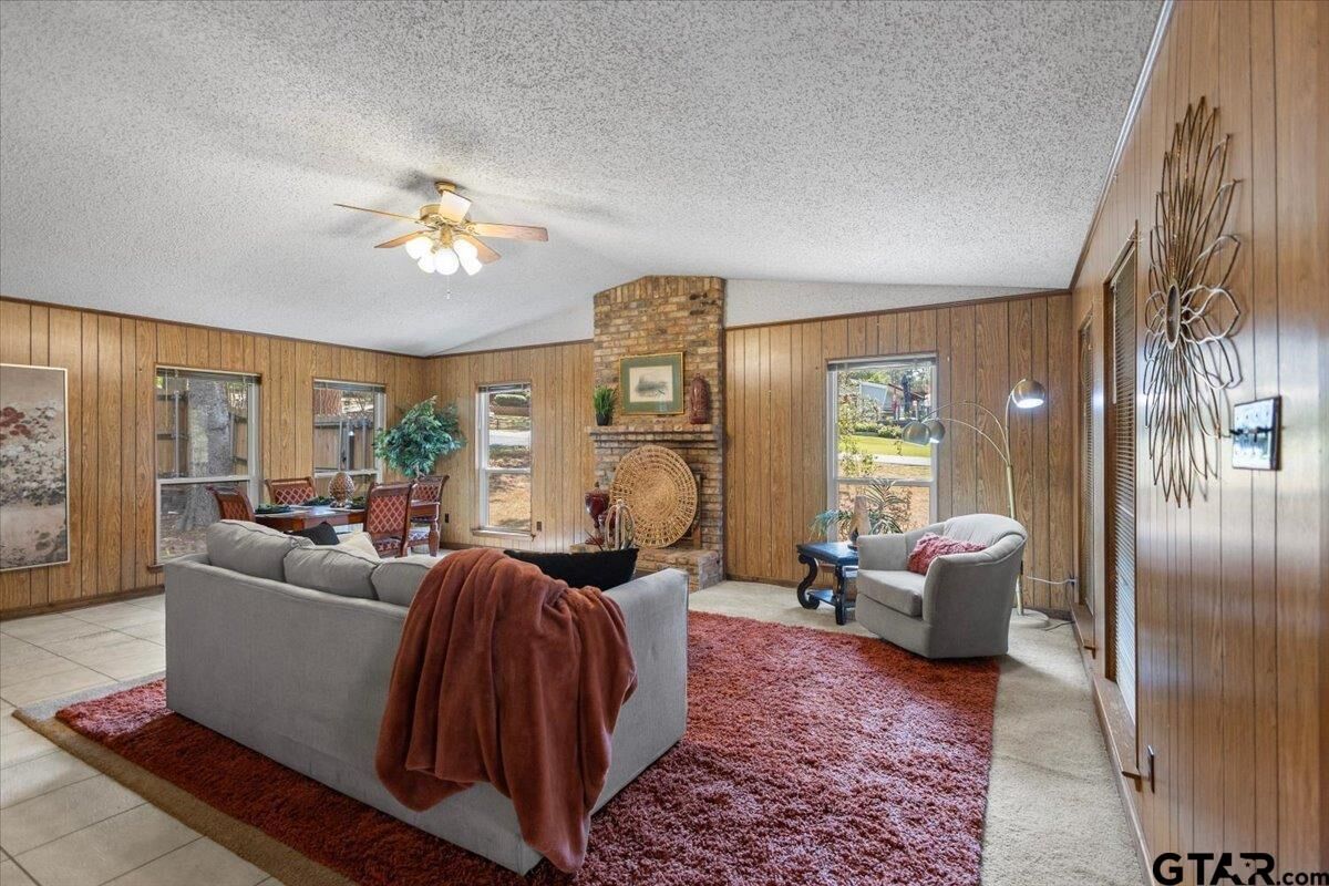Property Photo:  207 Grass Knoll Drive  TX 75771 