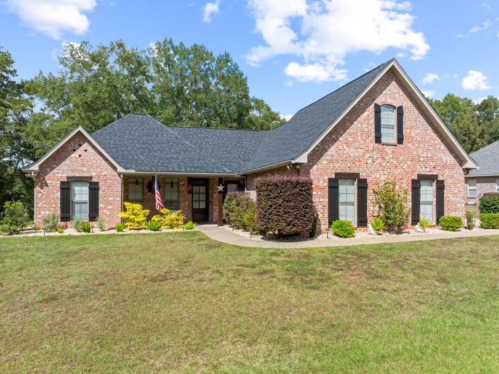 Property Photo:  16 Archel St.  MS 39465 