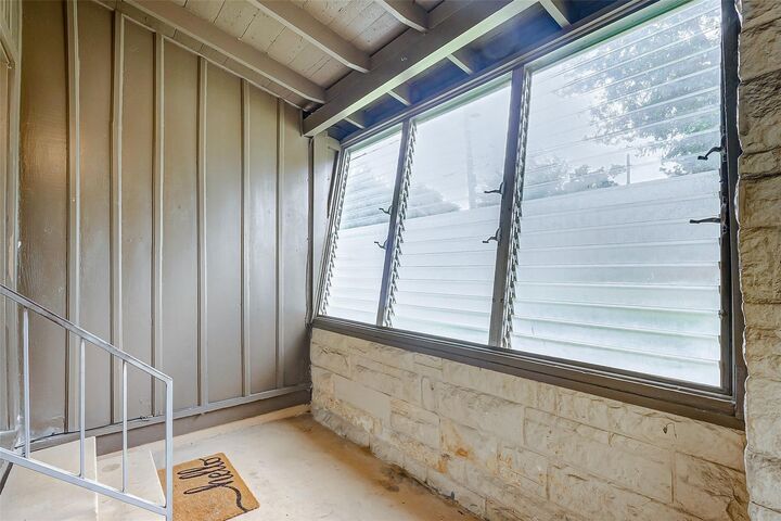 Property Photo:  4440 Castor Street  TX 77022 